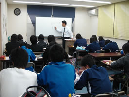 開智学院　大教室
